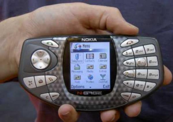 2003- Nokia n-gage