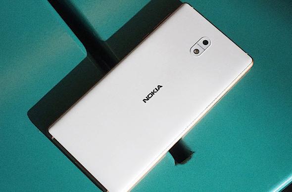 Nokia 3    Nokia 3310'u saymazsak Nokia'nn kard en ucuz akll telefon denilebilir. Fiyat 949 TL!