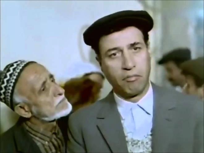 11. Davac  <p>  Zeki kten'in 1986 yapm filminde Kemal Sunal, yedi yl sren bir davann taraf rolnde.