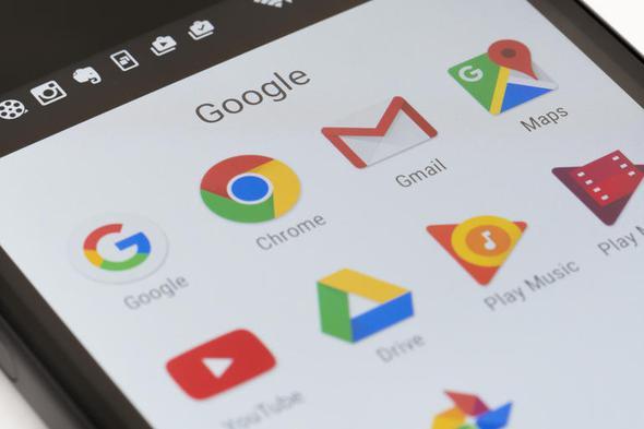 Google burada hesabnza oturum ap amadnz, Gmail'i kullanp kullanmadnz vs. kontrol ediyor. Hesabnz belirli bir sre kapal kaldnda nceden belirlediiniz adreslere sizin szcklerinizden oluan bir eposta gnderiliyor.