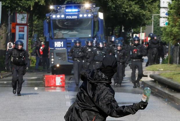Gsterilerde, 11'i ar ok sayda protestocunun yaraland da ifade ediliyor.