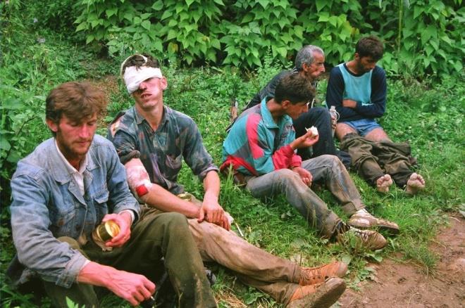 Yedi gn sren yryn ardndan Nezuk kyne sadece 3 bin 500 Bonak ulaabildi. Hayatta kalmay baaranlar, bu insan avndan nasl sa kaldklarna inanamyordu.