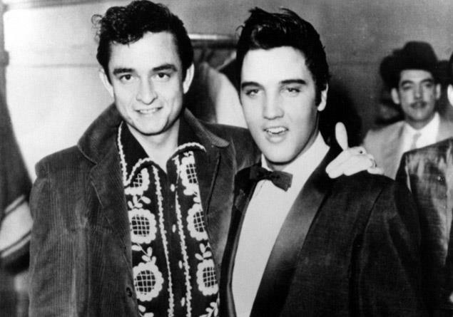 5- Johnny Cash ve Elvis Presley  <p>ki efsane mzisyen Johnny Cash ve Elvis Presley, 1957'de dostluklarn lmszletiriyor.
