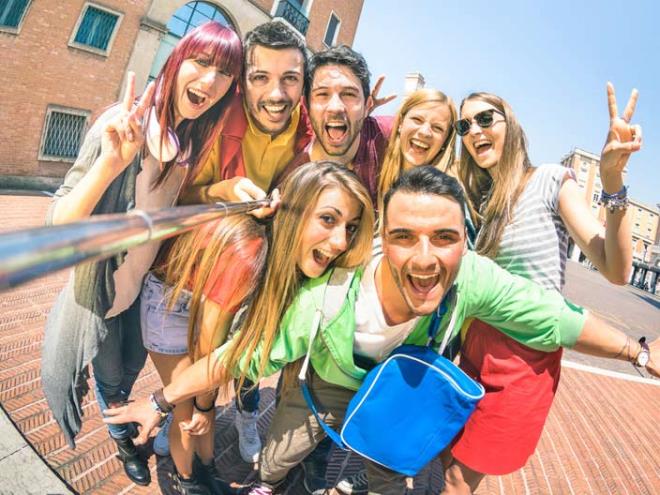 <strong>4. &Uuml;niversitenin uluslararas anlamalarn kontrol edin!</strong>  niversitelerin Erasmus vb. gibi renci deiim anlamalarn mutlaka kontrol edin. <p>    niversiteyi kprden nce son k gibi dnebilirsiniz.<p>    Bu sebeple niversitenin tm imkanlarndan azami ekilde faydalanmaya bakn.