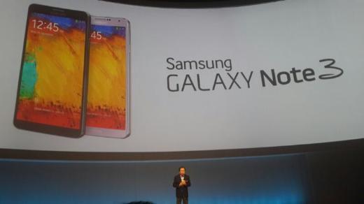 Samsung'un etkinliinde tantlan cihazlar arasnda Galaxy Note 10.1 2014'te bulunuyordu. 10.1 inlik ekrana sahip olan cihazda 2560 x 1600 ultra yksek znrlkl ekran yer alyor