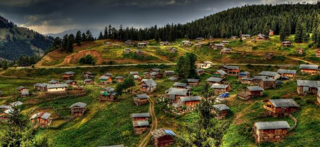 avat  <br>  Trkiye&#8217;nin kuzeydousunda yer alan, bir Cittaslow kenti olan, tarihi ve doal gzellikleriyle adeta cennetten bir ke. avat&#8217;a geliinizde, el dememi doas karlayacak sizi. Barndrd tm gzelliklerle sakin bir ruh haline sokacak&#8230; avat&#8217; gezerken, tarihi dokusuyla, geleneksel mimarisi ve el sanatlaryla, muhteem corafyasyla, sessizlii ve samimi insanlaryla huzur iinde olacaksnz&#8230; imdi avat&#8217; tm detaylaryla tanyalm. Buray ziyaret edip tandktan sonra ayrlmak sizin iin zor olacak.