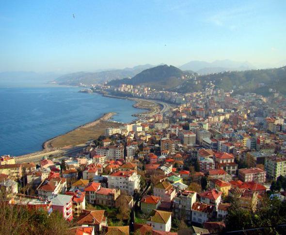 71-Giresun<p>    Mutsuzlarn il nfusuna oran: 7,51<p>    70-Rize  <p>  Mutsuzlarn il nfusuna oran: 7,64