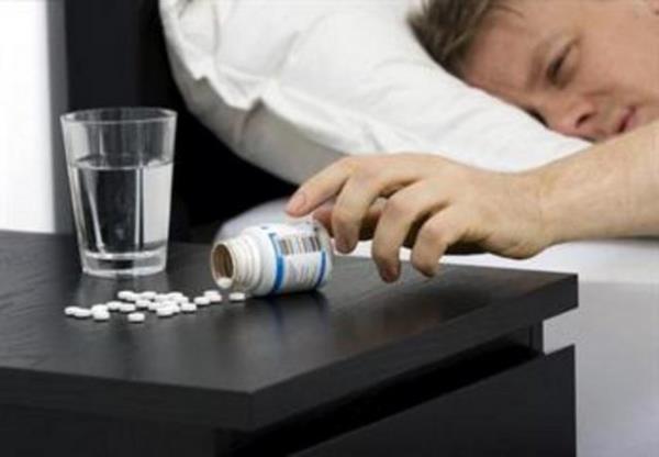 UYKUSUZLUK N LA ALMAK GEREKR   <p><b> YANLI</b></p>