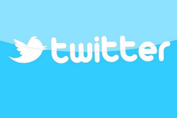 Blmlenen iletilerin para para (zellikle AKP ve MHP Facebook ortamlarnda grup toplantlarnn zetler eklinde "mesaj" kaygsyla sunulmas, zellikle AKP ve MHP genel bakanlarnn hesaplarnda Twitter'n -basn toplants gibi- cmle cmle ifadeler iin kullanlmas), tekrar eder ekilde yaynlanmas,