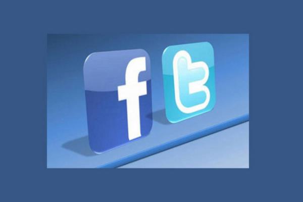 MHP'nin Facebook'u kurumsal (parti hesab), Twitter' ise lider; kiisel (genel bakan profili) formatta kulland,