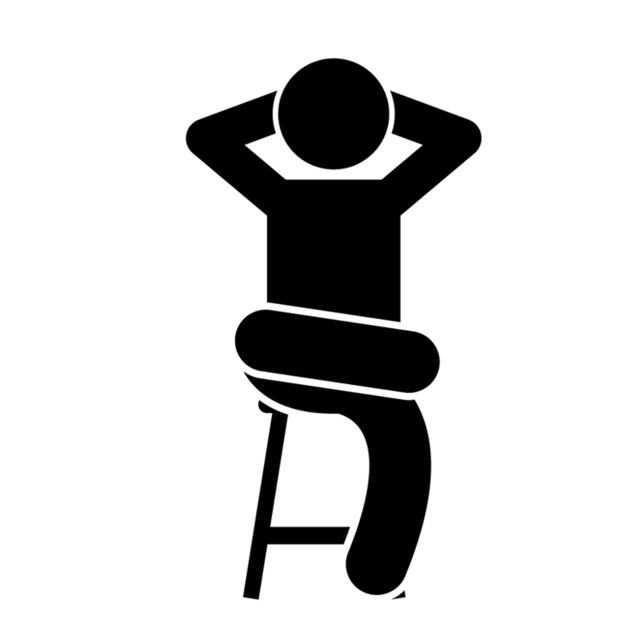 KARARLI OTURU    <p>    Bu kii fazlasyla ciddi. Karakteri gl ve ok kararl