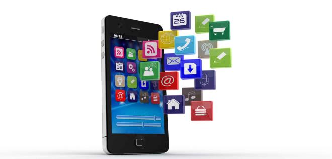 Bamllklar hayatta bir sorunumuz olduunda, onlarla baa kmak iin uratmzda ortaya karlar. <p>    Bu konuda hemfikiriz deil mi? <p>    Sorunlarmz bamllklar yaratarak zmek yerine, insanlarla iyi ilikiler kurarak zebiliriz. <p>    "Bamllk gerekten psikolojik bir rahatszlktr. Bamlln trnn, neye baml olduunuzun hibir nemi yok. Sosyal hayatnda zorlanan kiler bu tr telefon bamllklarna daha yatkn olurlar" diyor Adam.  <p>  Yani uzun vadede zm iin telefona ihtiyacnz yok. Mesele yaknlk kurabileceiniz insanlarla tanmak ve onlarla daha ok zaman geirmekte...     u an bu yazy telefonunuzdan okuyorsanz, linkini mesajla veya e-maille baml olduunu dndnz kiiye gnderin. Onlar da bilsin!     Ve hemen bir buluma ayarlayn; muhabbete dn, yiyin, iin. Ama telefonsuz! :))