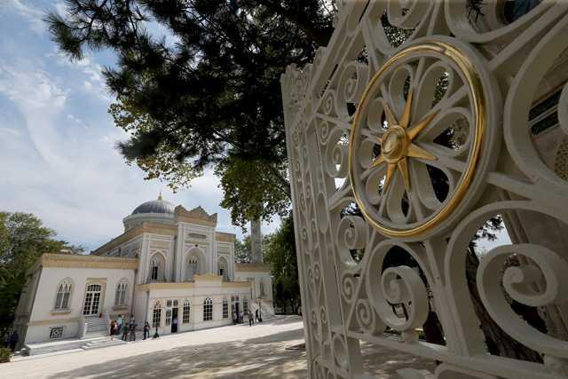 Caminin ok zel mimari zellikler tadn vurgulayan Mrsel Sar, u bilgileri verdi: