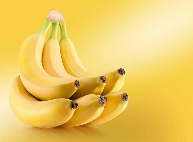 Muz: Olduka besleyici bir meyvedir ve salkldr. eker oran biraz yksektir ancak kas yapmnda olduka destekleyicidir.