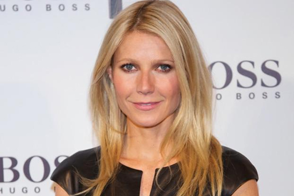 <p><b>Gwyneth Paltrow</b></p>  Michael Kors
