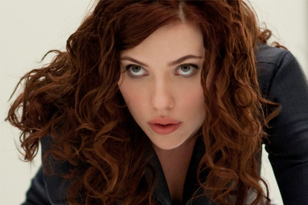 <p><b>Scarlett Johansson</b></p>  Temperley