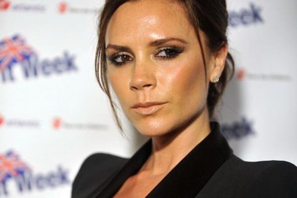 <p><b>Victoria Beckham</b></p>  Roland Mouret