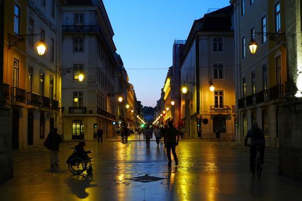 Portekiz oturma izni verirken meseleye ok ynl yaklayor. 10 kiiye istihdam salayacak bir i kurana kaps ak.