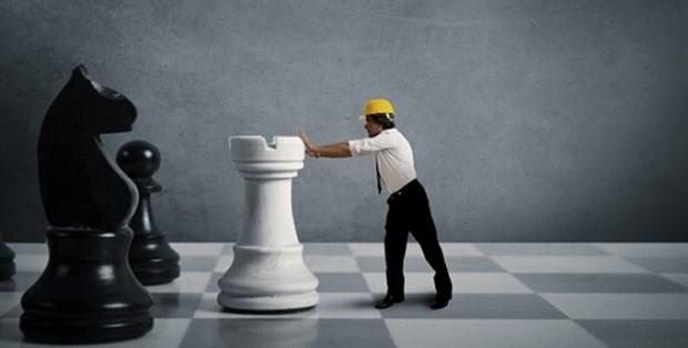 Bir yetikin gibi davrann; ilerin, insanlarn, davalarn sorumluluunu yklenin. Hayatta karlatnz problemleri bakalarnn zmesini beklemeyin.