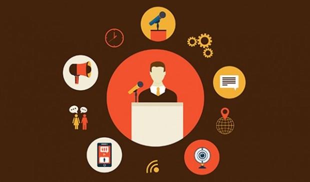 Katldnz faaliyetler nsanlarla iletiiminizi, empati yeteneinizi, birlikte i yapma kabiliyetinizi ve zgveninizi gelitiriyor. Meslek hayatna atlp, evlenip, oluk ocua kartnzda ok daha az vakit bulabileceiniz bu faaliyetlere renim hayatnzda mutlaka yer verin.