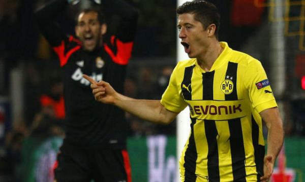 35. Robert Lewandowski 86