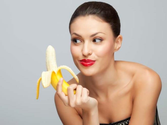 <strong>5. Muz kabuu bol miktarda antioksidan i&ccedil;erir</strong>  Salkl bir beslenmenin temelini oluturan elerden birisi olan antioksidan kansere sebep olan serbest radikaller ile mcadeleye yardmc olur.  <p>  Beslenme alkanlnza daha ok antioksidan eklemek istiyorsanz muz kabuunu mutlaka tercih etmelisiniz.