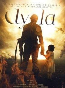 AYLA FLMNN KONUSU<p>    1950 ylnda savata yer alan Sleyman Astsubay sava meydannda kk bir kz bulur. 5 yandaki bu Koreli kz yetimdir ve nereye gideceini bilmemektedir. Astsubay kz yanna alr ve Ayla ismini verir.