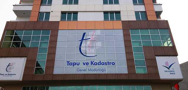 evre ve ehircilik Bakanl tapu ilemlerini hzlandrmak iin nemli bir adm att. Artk sahipleri tanmazlarn tapu mdrlklerine gitmeden ynetebilecek. Sistemle dolandrclk ve sahtecilik giriimlerinin de nne geilmesi hedefleniyor.