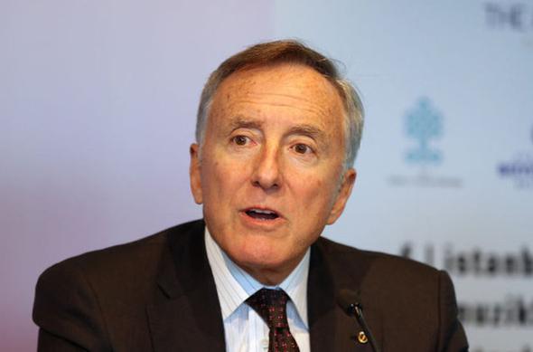 BLENT ECZACIBAI<p>    Serveti: 1.5 milyar dolar<p>    Servet kayna: Eczacba Holding<p>    Doum Yeri: stanbul