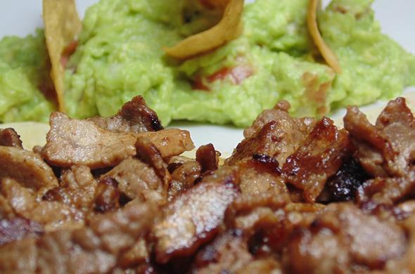 lke: Yunanistan  <p>  1 ylda kii bana den et miktar: 74.8 kilogram