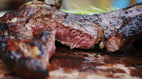 lke: Surinam  <p>  1 ylda kii bana den et miktar: 47.5 kilogram