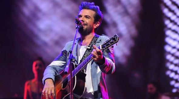 Kenan Doulu: Trkiye&#8217;de tasarlyor ABD&#8217;de satyorKENAN Doulu&#8217;nun 2008&#8217;den bu yana ABD Los Angeles&#8217;ta &#8216;Ken kendine k&#8217; anlamndaki &#8216;Ken Love Yourself&#8217; adl bir giyim maazas bulunuyor.