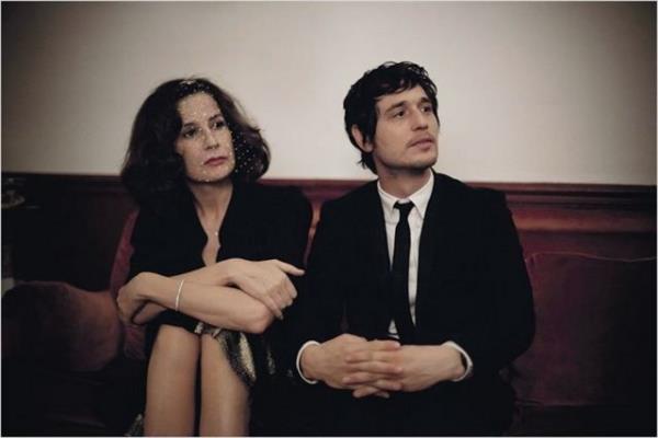 Bu ilikinin tutku dolu bir hal almasn salayan ey ise 'dans' olur... Valrie Donzelli'nin yazp ynettii filmin barollerini Valrie Lemercier, Jrmie Elkam ve Batrice De Stal paylayor