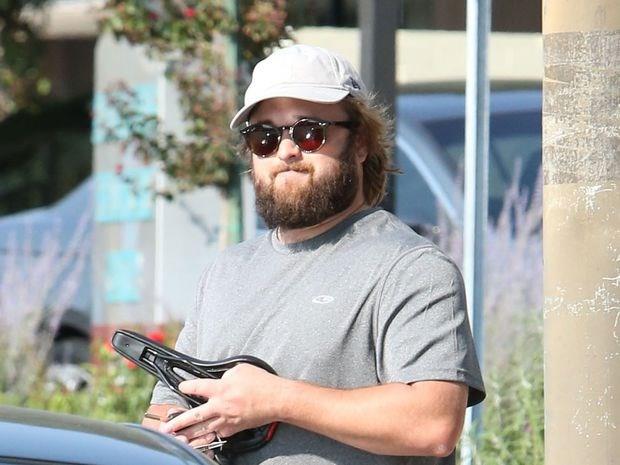 Haley Joel Osment  <p>  Filmin yaynland dnemde 12 yanda olan Haley Joel Osment 'Altnc His' filminde 'Cole Sear' karakterini canlandryordu.