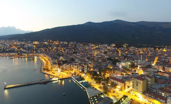 <p>Orhangazi</p>  <p> </p>  <p>2010: 15 - 20</p>  <p> </p>  <p> 2017:100 - 150</p>  <p> </p>  <p>Gemlik</p>  <p> </p>  <p>2010: 20 - 25</p>  <p> </p>  <p> 2017:30 - 40</p>  <p> </p>  <p>Susurluk-Balkldere</p>  <p> </p>  <p>2010: 5 - 10</p>  <p> </p>  <p> 2017:15 - 25</p>  <p> </p>