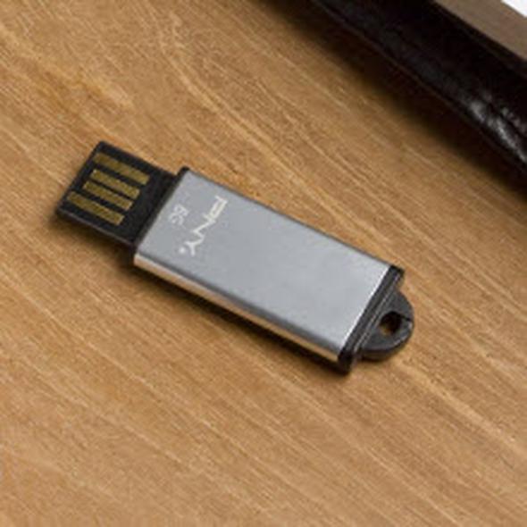 1981 ylnda 1 GB'lk depolama biriminin maliyeti 300 bin dolar geerken, bu rakam yldan yla azald. 1987 ylnda 500 bin dolara, 2000 ylnda 10 dolara ve 2012'de 1 dolarn dahi altna dt.