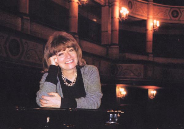 dil Biret - Trk piyano sanats