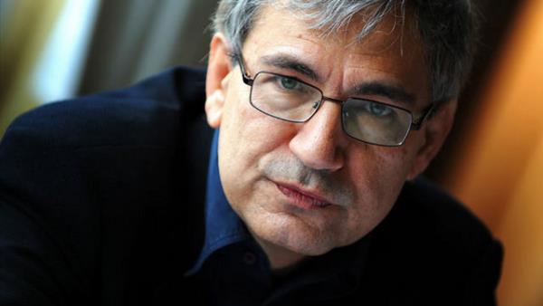 Orhan Pamuk - Dnyann en prestijli Nobel dl'n alan ilk Trk oldu.