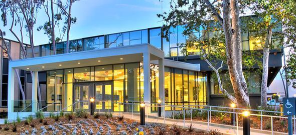 3 - California Institute of Technology (ABD)