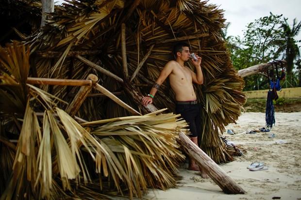 Myers, kasrgalarn, konut, otomobil ve dier kiisel mallara zarar verdiinin altn izerek, lkede benzin ve kalorifer yakt fiyatlarnn da arttn hatrlatt.