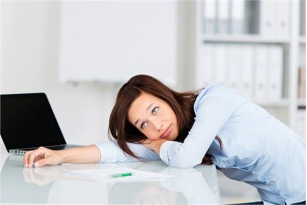 OECD lkelerin yllk ortalama alma saatlerini aklad. Trkiye listede en ok alan ilk 15 lke arasna girdi. Ekonomik Kalknma ve birlii rgt (OECD) lkelerin yllk ortalama en yksek alma saatlerine sahip lkeleri aklad.