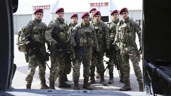 <p>SAVAI</p>  <p>  Fox pazar akamlarn ise 'Sava'ya emanet ediyor. Dizi ikinci sezona 10 Eyll'de balad.</p>