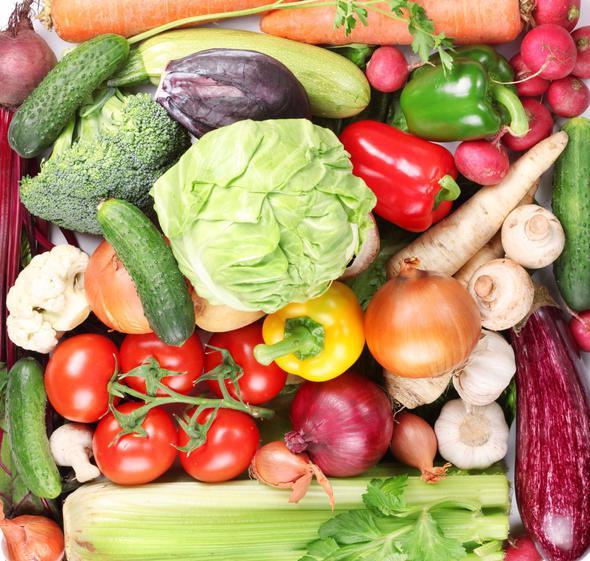 Sebzeler hem salkl olmalar hem de dk kalorileri ile tatil kilolarna veda etmek isteyenler iin ideal besin gruplarndan biri. Sebzeler ayrca sindirim sistemini dzenleyici etkileri ile de biliniyor. Kabak, spanak, prasa ve turp gibi sonbahar sebzelerine sofralarnzda yer an.