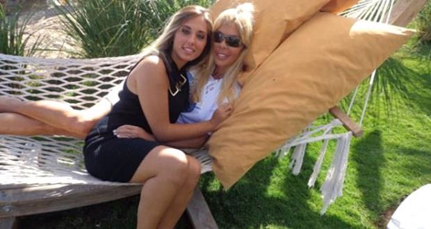 Daha sonra Tuba'nn kznn iyi olduu haberini Onur Akay u szlerle verdi: "Canm ablam Ahu Tuba&#8217;nn kz Anjelik Calvin, WhatsApp zerinden bana mesaj att. Salk durumu ok iyi ama korkudan dudaklarnda uuklar km. Elektrik ve internet kesintisi nedeni ile iletiim salanamam. Annesi ile telefonla konuurken yine kesintiler yaannca, benden annesini aramam istedi ve ben de Ahu ablay aradm ve Anjelik&#8217;in bana yazdklarn ilettim. Ahu abla u an ok mutlu. Anjelik&#8217;in sesini duyunca evde bulunan 12 kii alk yapm ve sevin lklar atmlar. Anjelik, evin yaknlarnda ektii bir fotoraf da att."