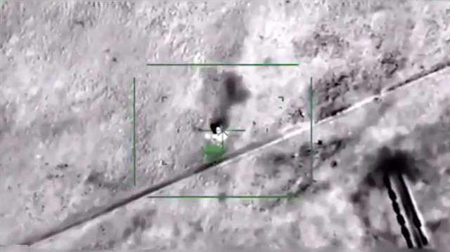 Yasak blge snrlarnda ya da kesin emin olunamayan durumlarda ise o noktaya yakn yer birimlerinden ilave bilgi talep ediliyor. Karakol ya da kalekollardaki termal kameralar ya da helikopterler vastasyla teyit isteniyor ve nihai karar bu &#8216;double check&#8217;ten (ikinci kontrol) sonra veriliyor.