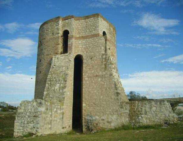 KIRKLAREL<p>    346.973 kii.