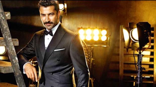 Kenan mirzalolu&#8217;nun, barolde yer alaca yeni dizisi &#8216;Fatih'ten blm bana 350 bin TL alaca, ayda 1 milyon 400 bin TL kazanaca iddia edildi.    Kenan mirzalolu'nun, baroln oynad Kanal D'nin merakla beklenen 'Fatih' dizisinden alaca cret yeniden gndemde.