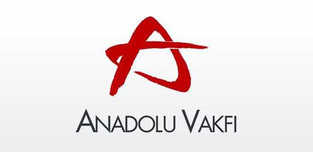ANADOLU VAKFI  <p>    Burs bavurular 30 Eyll&#8217;e kadar Burs Bavuru Sistemi zerinden online olarak yaplacak. Kriterler arasnda, devlet niversitelerini kazanm olmak yer alyor. Vakf niversitelerinde okuyan renciler iin yzde 100 baar bursuyla yerlemi olma kriterleri aranyor. Babakanlk bursu hari, farkl kurumlardan alnan burslar, bavuruya engel deil.    Kaynak: Posta