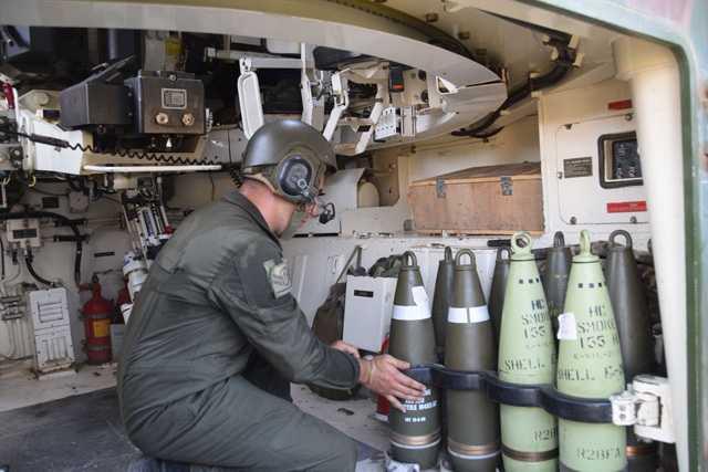 Trk Silahl Kuvvetlerince (TSK), rnak&#8217;n Silopi ilesi ile habur Snr Kaps arasnda bulunan TIR park karsndaki bo arazide iki gn boyunca tatbikat yapt. Yaklak 100 askeri aracn katld tatbikatta geen yl kasm aynda Ankara'daki 28. Mekanize Piyade Tugay Komutanlndan blgeye gnderilen tanklar belirlenen konumlara yerletirildi.