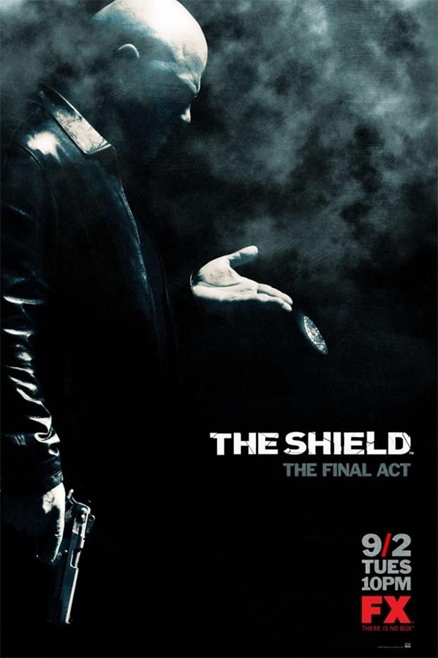 89. The Shield (2002) 8,7